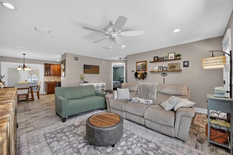 Villa ou maison à vendre à Summerfield, Floride: 3 chambres, 118.91 m2 № 2298373 - photo 10