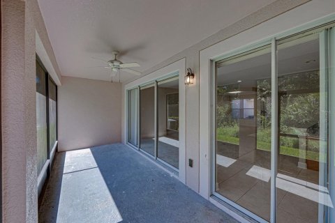Copropriété à vendre à Davenport, Floride: 3 chambres, 191.29 m2 № 1883975 - photo 29