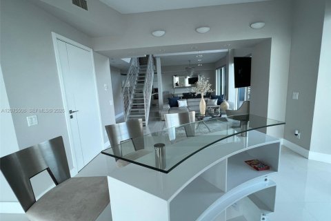 Condominio en venta en Miami, Florida, 2 dormitorios, 180.69 m2 № 2339910 - foto 26