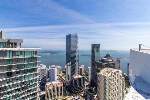 Condominio en venta en Miami, Florida, 2 dormitorios, 180.69 m2 № 2339910 - foto 29