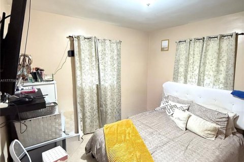 House in West Park, Florida 3 bedrooms, 104.05 sq.m. № 1712171 - photo 7