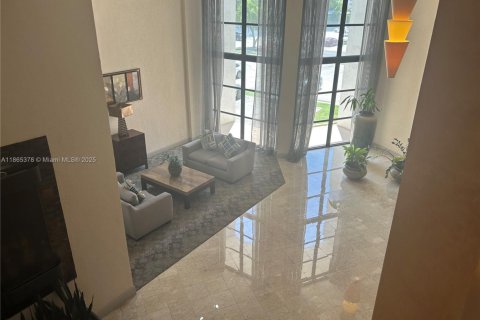 Copropriété à louer à Hallandale Beach, Floride: 1 chambre, 104.98 m2 № 1929504 - photo 11