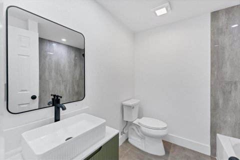 Villa ou maison à vendre à Sarasota, Floride: 4 chambres, 133.5 m2 № 1816853 - photo 20