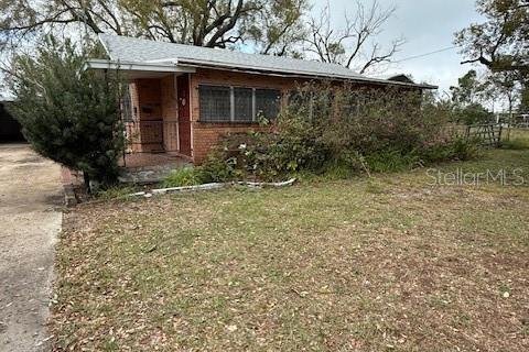 House in Winter Haven, Florida 3 bedrooms, 120.4 sq.m. № 1508816 - photo 2