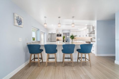 Casa en venta en Apollo Beach, Florida, 4 dormitorios, 266.82 m2 № 1619351 - foto 17