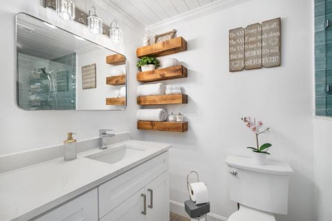 Купить виллу или дом в Аполло-Бич, Флорида 8 комнат, 266.82м2, № 1619351 - фото 23