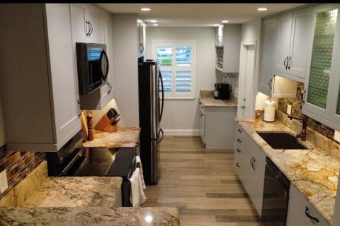 Casa en venta en Ormond Beach, Florida, 3 dormitorios, 152.82 m2 № 2237169 - foto 13