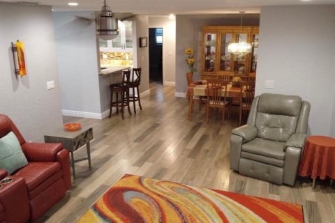 Casa en venta en Ormond Beach, Florida, 3 dormitorios, 152.82 m2 № 2237169 - foto 9
