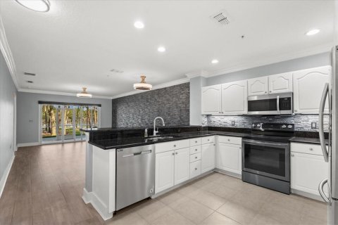 Condo in Palm Coast, Florida, 3 bedrooms  № 1635116 - photo 4