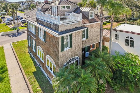 House in Saint Augustine, Florida 6 bedrooms, 371.52 sq.m. № 2111763 - photo 7