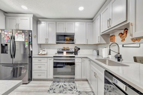 Condominio en venta en Tamarac, Florida, 2 dormitorios, 119.47 m2 № 2181263 - foto 5