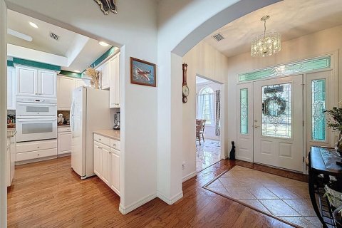 House in Hudson, Florida 3 bedrooms, 281.96 sq.m. № 1881350 - photo 5