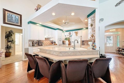 House in Hudson, Florida 3 bedrooms, 281.96 sq.m. № 1881350 - photo 13