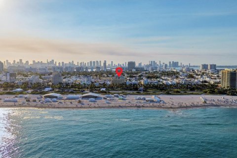 Copropriété à louer à Miami Beach, Floride: 2 chambres, 159.79 m2 № 2024124 - photo 3