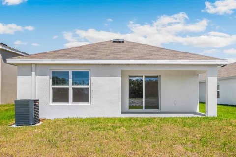 House in Parrish, Florida 3 bedrooms, 139.73 sq.m. № 2117641 - photo 15