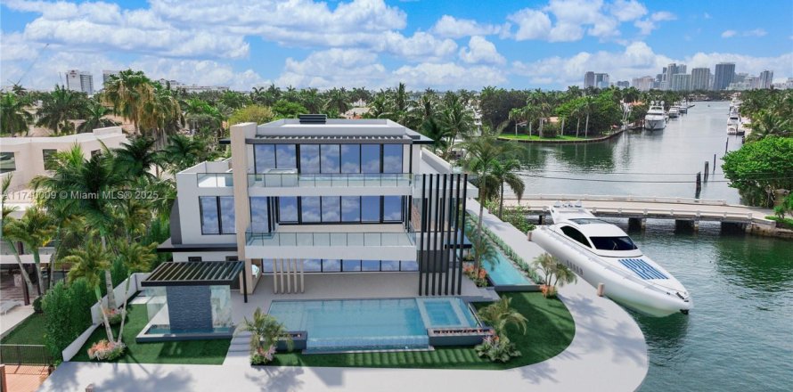 Casa en Fort Lauderdale, Florida 7 dormitorios, 966.18 m2 № 1936949