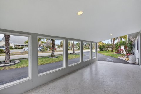 Casa en venta en Deerfield Beach, Florida, 3 dormitorios, 130.43 m2 № 2029926 - foto 25