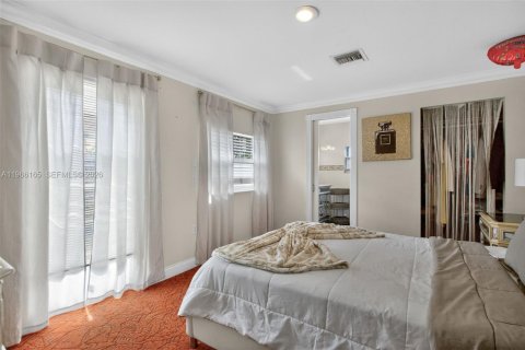 Casa en venta en Deerfield Beach, Florida, 3 dormitorios, 130.43 m2 № 2029926 - foto 5