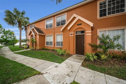 Condominio en Tampa, Florida, 2 dormitorios  № 2277189