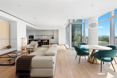 Condo in Miami Beach, Florida, 1 bedroom  № 2022953