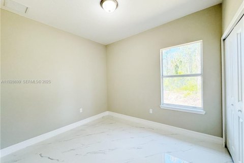 Casa en alquiler en Lehigh Acres, Florida, 4 dormitorios, 157.93 m2 № 1987187 - foto 14