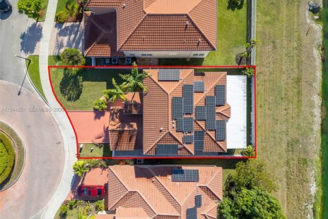 House in Homestead, Florida 4 bedrooms, 221.2 sq.m. № 2152839 - photo 3