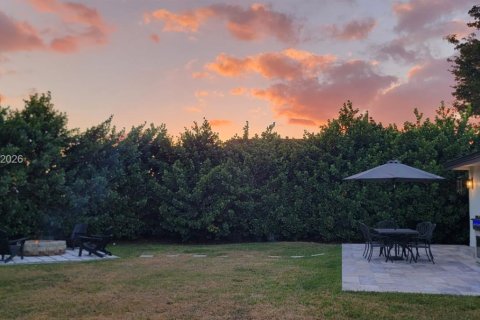 Villa ou maison à vendre à Miami, Floride: 3 chambres, 175.68 m2 № 2027353 - photo 23