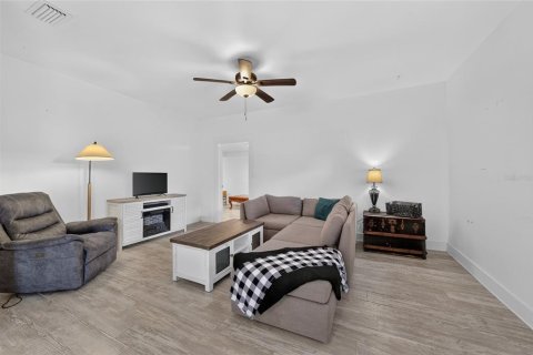 Casa en venta en Ocala, Florida, 3 dormitorios, 128.76 m2 № 2232328 - foto 10