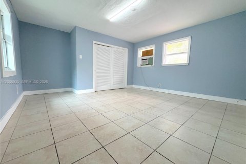 Appartement à louer à Hollywood, Floride: 2 chambres, 60.39 m2 № 2170771 - photo 5