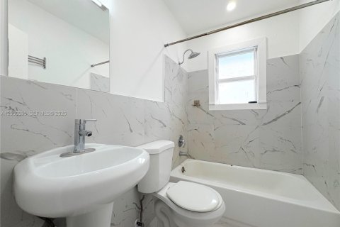 Appartement à louer à Hollywood, Floride: 2 chambres, 60.39 m2 № 2170771 - photo 7