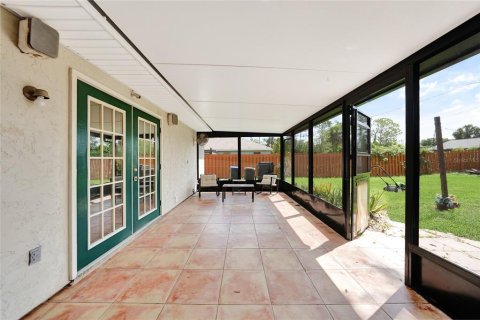 Villa ou maison à vendre à North Port, Floride: 3 chambres, 88.07 m2 № 1793921 - photo 20