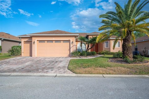 Villa ou maison à Lake Wales, Floride 3 chambres, 218.69 m2 № 2135457