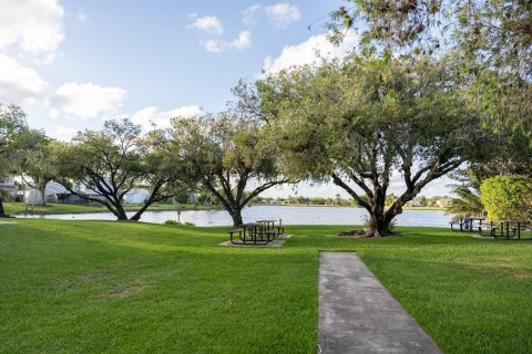 Casa en venta en Boynton Beach, Florida, 3 dormitorios, 128.21 m2 № 1216218 - foto 1