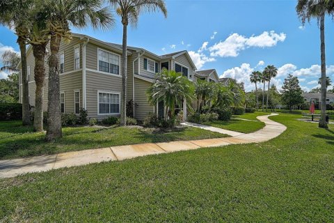 Condo in Lakewood Ranch, Florida, 2 bedrooms  № 1876664 - photo 25
