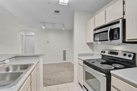Condo in Lakewood Ranch, Florida, 2 bedrooms  № 1876664 - photo 10