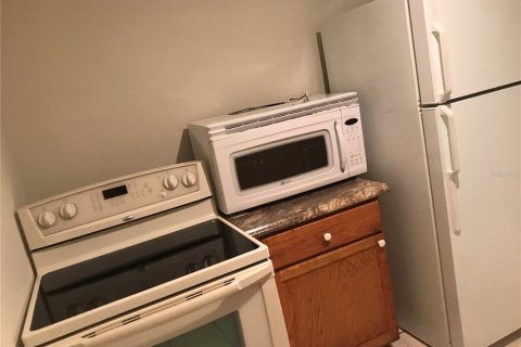 Immobilier commercial à vendre à Port Charlotte, Floride: 4 chambres, 138.24 m2 № 1735139 - photo 13