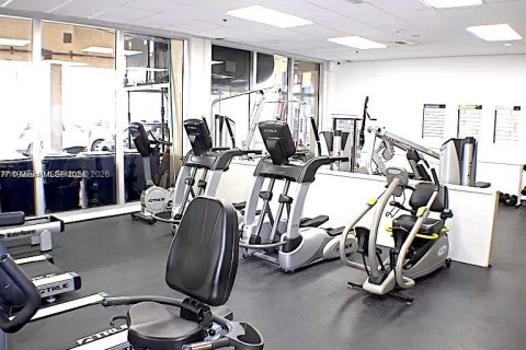 Купить кондоминиум в Серфсайд, Флорида 1 спальня, 86.31м2, № 2056967 - фото 14