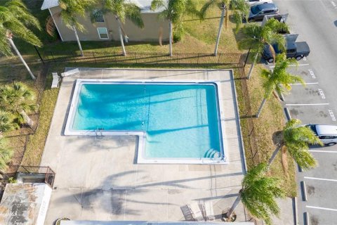 Condominio en venta en Orlando, Florida, 2 dormitorios, 78.97 m2 № 1806664 - foto 20