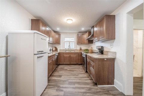 Casa en venta en Lakeland, Florida, 3 dormitorios, 119.66 m2 № 1886139 - foto 13