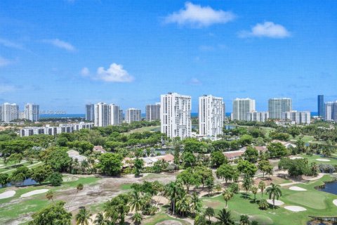 Купить кондоминиум в Авентура, Флорида 2 спальни, 121.98м2, № 2002435 - фото 5