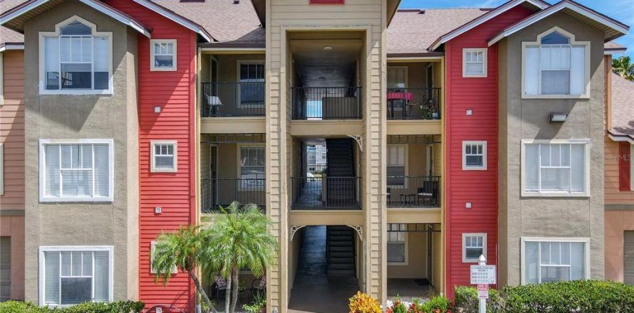 Condominio en Kissimmee, Florida, 2 dormitorios № 1886006