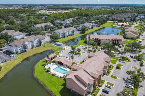 Condo in Kissimmee, Florida, 2 bedrooms  № 1886006 - photo 30