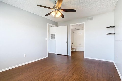 Condo in Kissimmee, Florida, 2 bedrooms  № 1886006 - photo 25