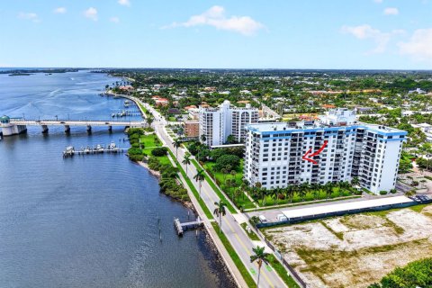 Condominio en venta en West Palm Beach, Florida, 2 dormitorios, 131.36 m2 № 2168987 - foto 9