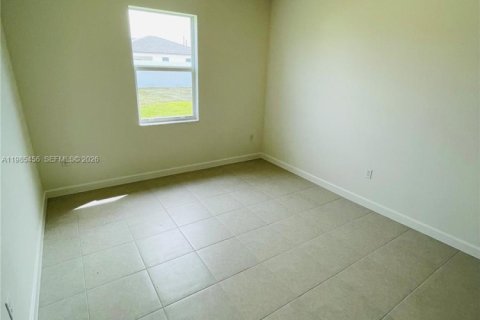 Купить виллу или дом в Хомстед, Флорида 4 спальни, 224.08м2, № 2050779 - фото 18