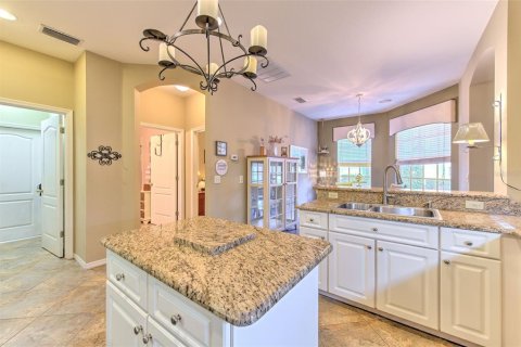 Villa ou maison à vendre à Fish Hawk, Floride: 2 chambres, 143.44 m2 № 2142000 - photo 11