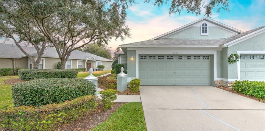 Villa ou maison à Fish Hawk, Floride 2 chambres, 143.44 m2 № 2142000