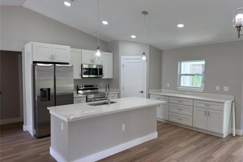 Casa en venta en Citrus Springs, Florida, 3 dormitorios, 134.52 m2 № 1915739 - foto 2