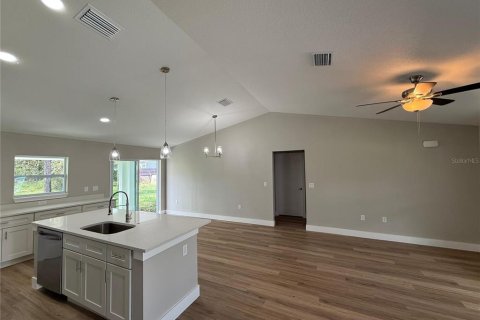 Casa en venta en Citrus Springs, Florida, 3 dormitorios, 134.52 m2 № 1915739 - foto 5