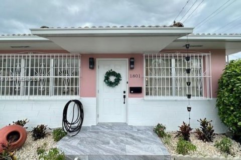 Immobilier commercial à Miami, Floride 190.64 m2 № 1978179